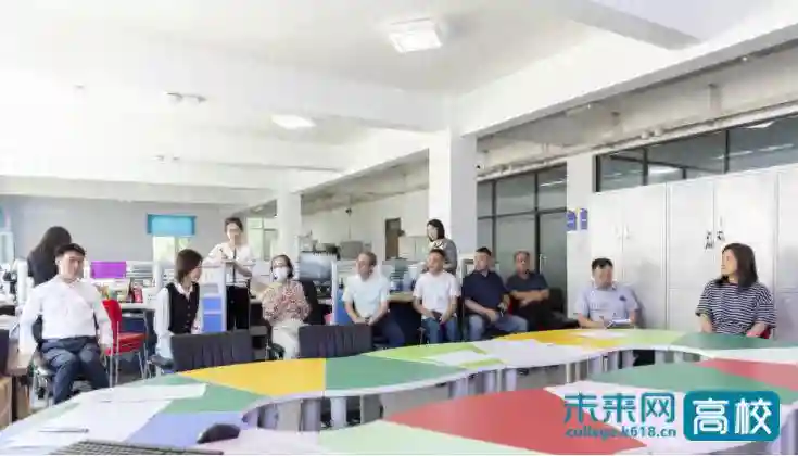 新学期 新启航！黑龙江外国语学院开展“第一周巡课听课评课”工作